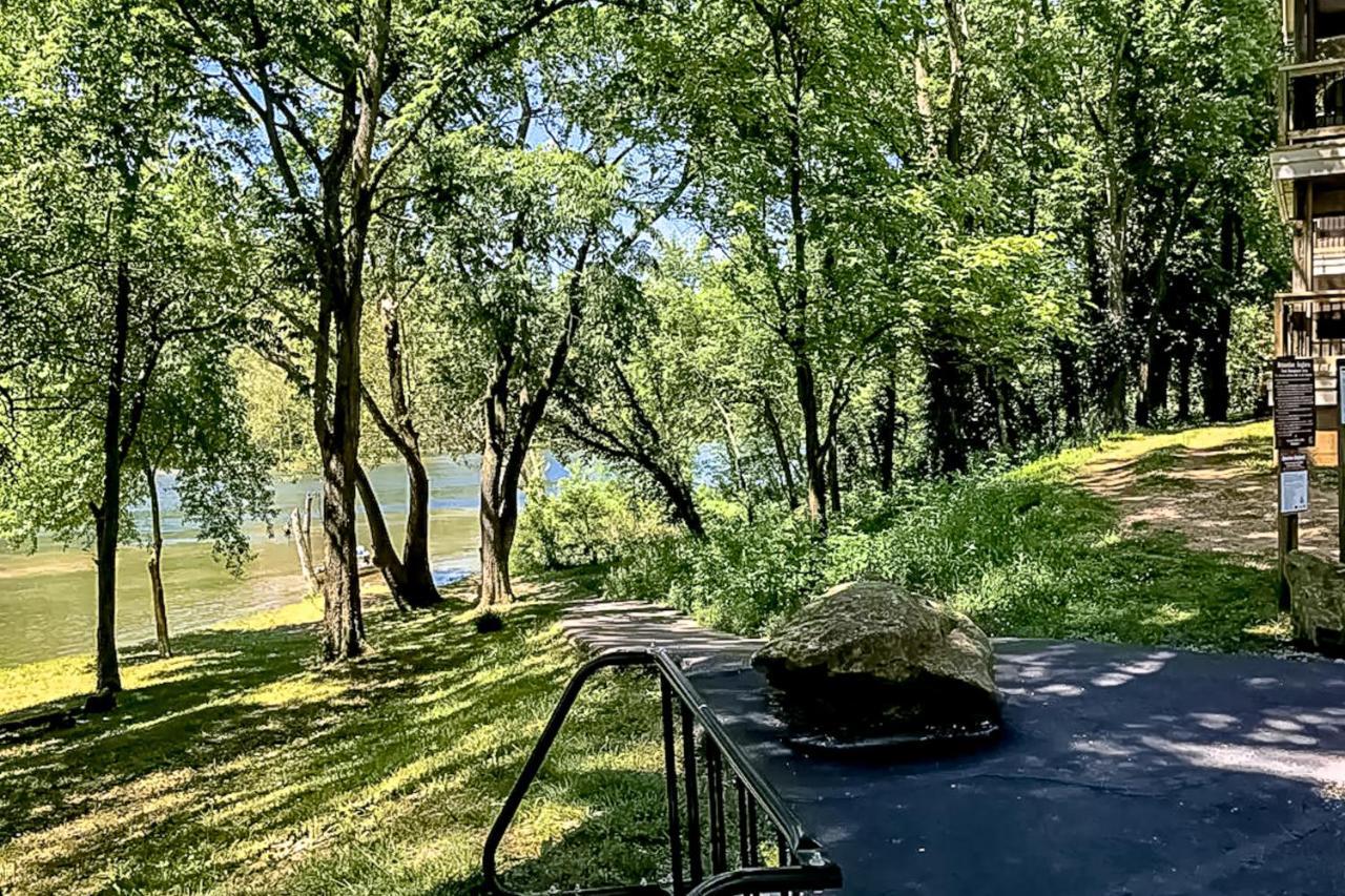 Couples Paradise & Retreat On The 18Th Branson Exterior foto