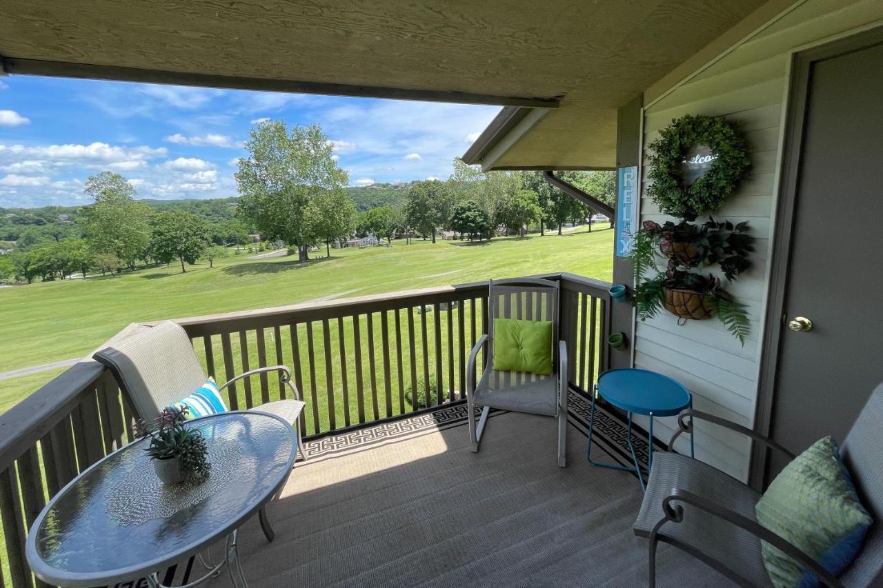 Couples Paradise & Retreat On The 18Th Branson Zimmer foto