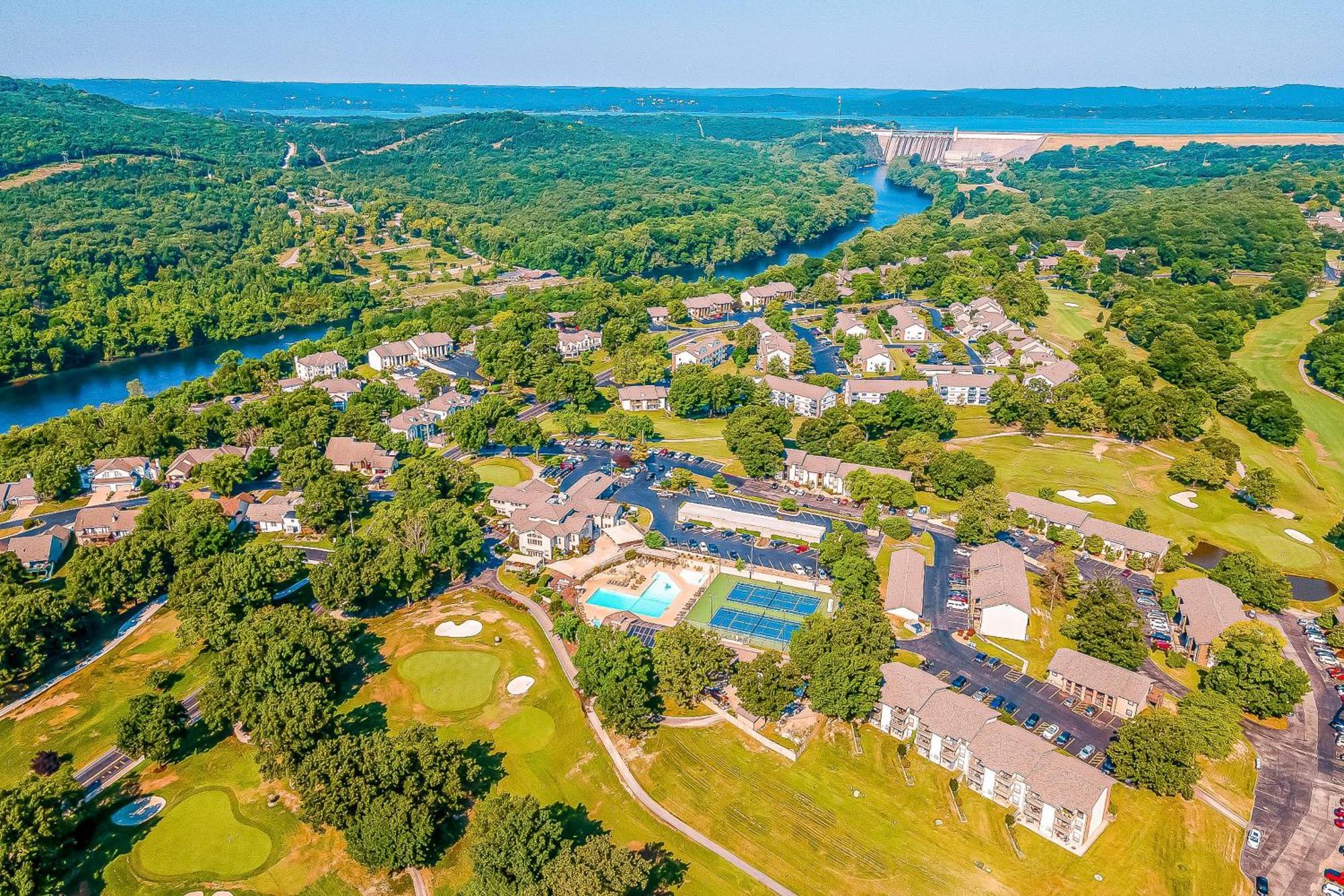 Couples Paradise & Retreat On The 18Th Branson Zimmer foto